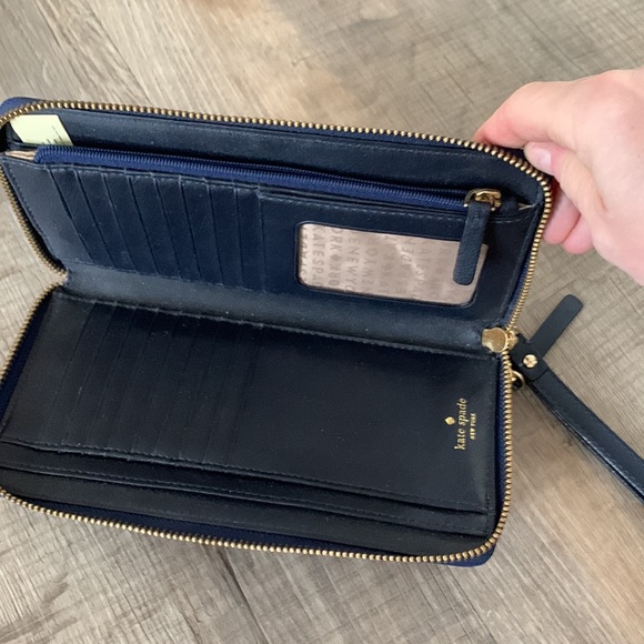 Kate Space wallet - Picture 7 of 7